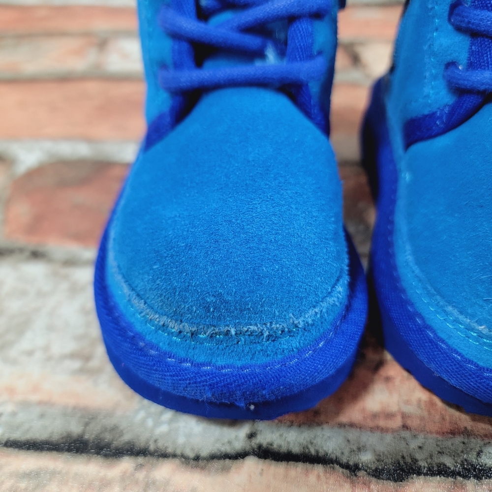 Ugg Kids Unisex Blue Sesame Street Cookie Monster Baby Boots Size 6 - Picture 5 of 12